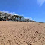 Modern Vacation With Pool In Картейра