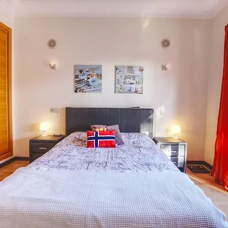 Daire Modern Vacation With Pool In Quarteira