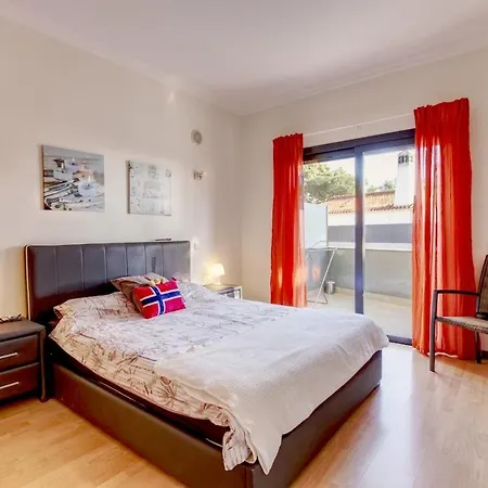 Apartament Modern Vacation With Pool In